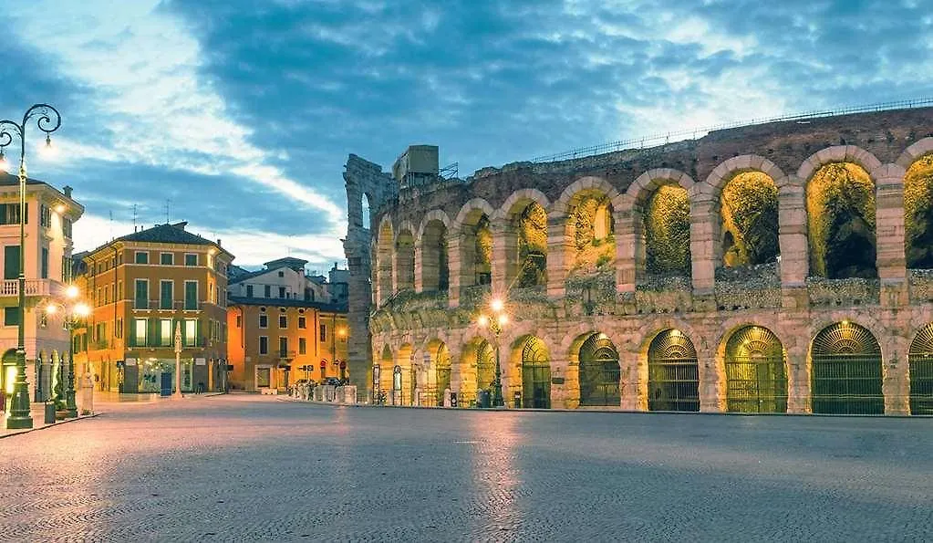 Boutique Hotel Touring Verona