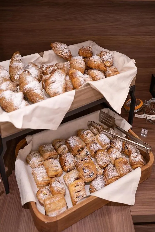 Boutique Hotel Touring Verona 3*,